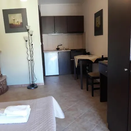 Guest house To Konaki Loutraki (Pella)