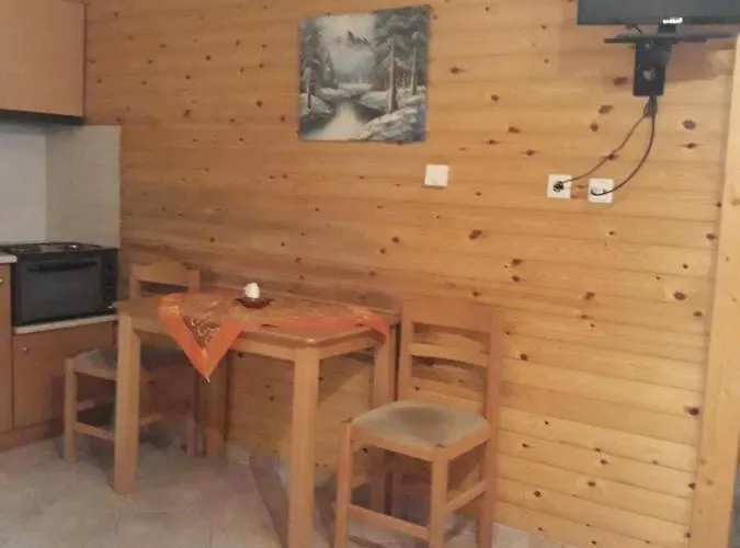 Gasthof To Konaki Káto Loutrákion